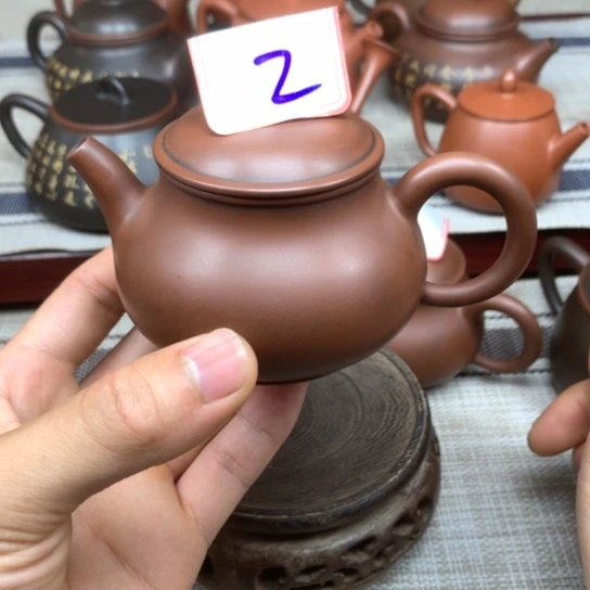 壶微瑕 潘壶 160多毫升左右的