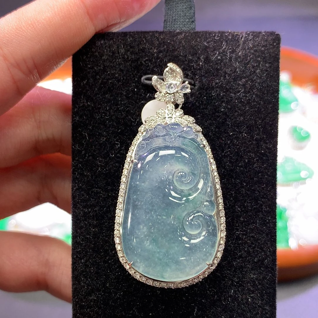 翡翠18K金镶嵌吊坠(不含链)