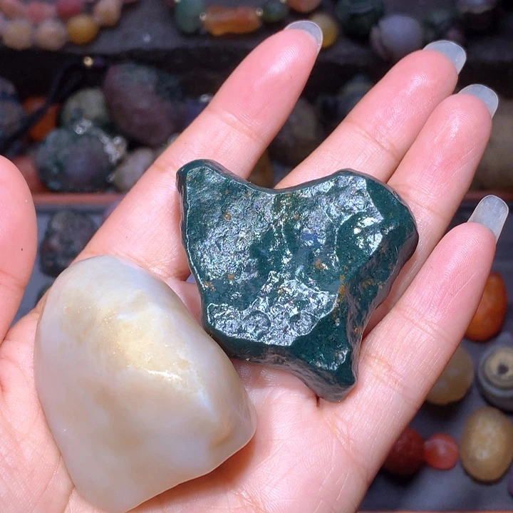 玛瑙/玉髓珠宝半成品未镶嵌者*