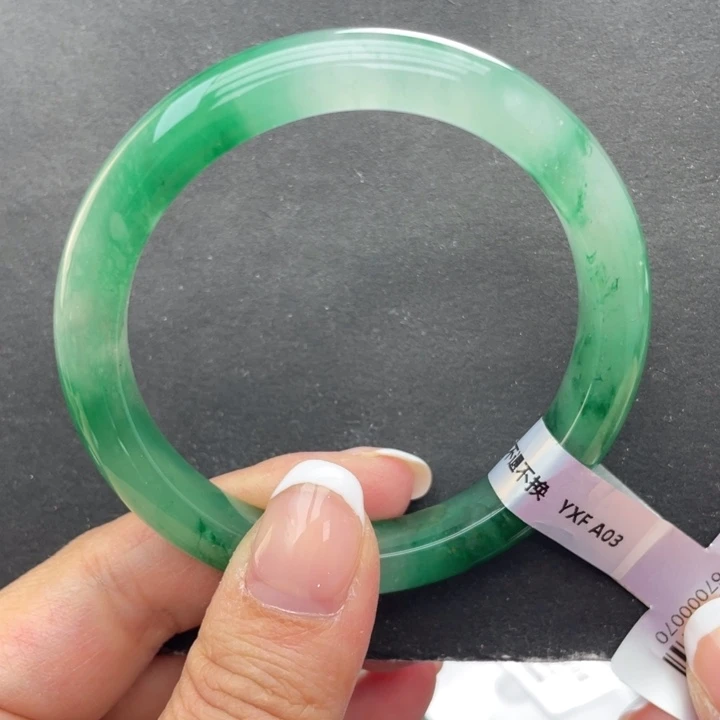 石英质玉未镶嵌手镯53