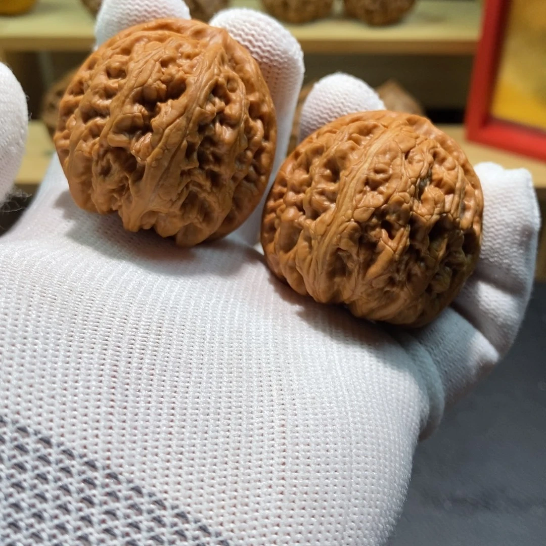 把件文玩核桃0280红锦鲤42（修）