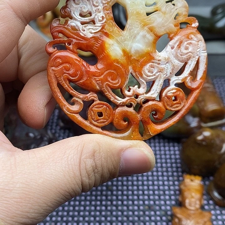 未镶嵌蛇纹石玉颈饰
