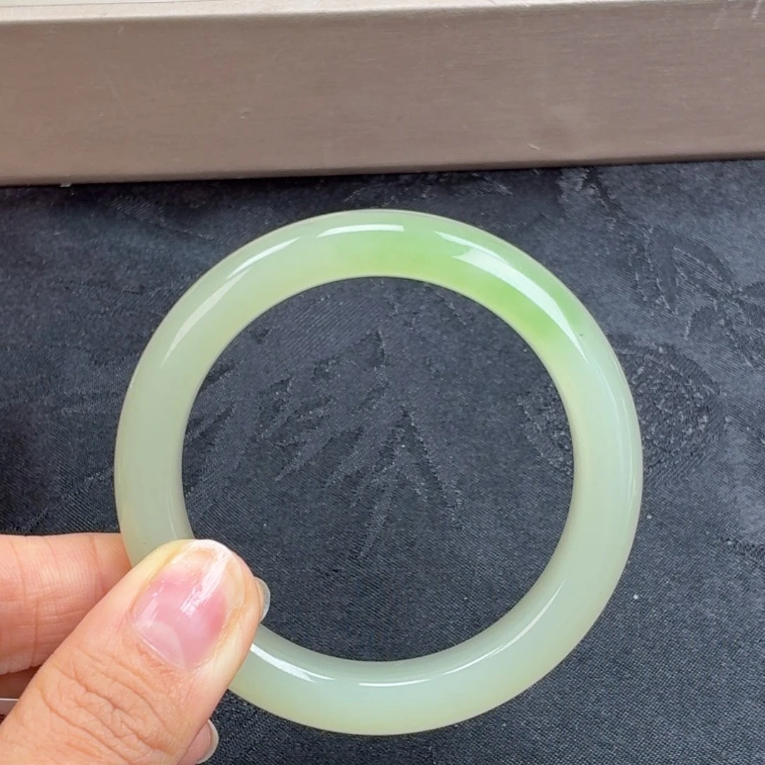 和田玉未镶嵌手镯冰底翠青25号