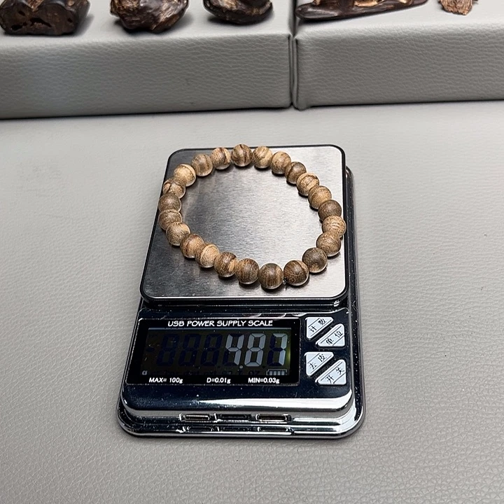 文莱文莱文莱文莱0.8