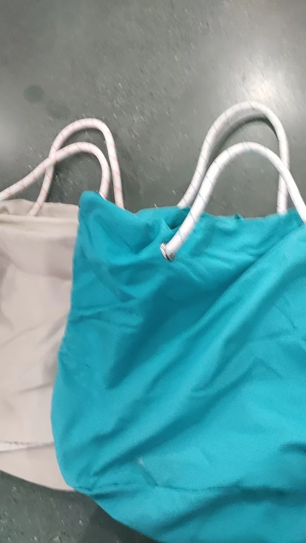 微瑕简约浅蓝色+杏色两色速干高级感包包各发1个