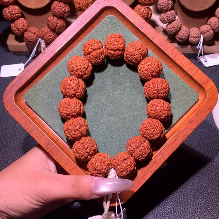 手串金刚菩提22+定制款梁梅花