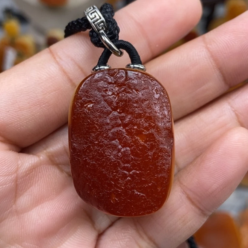 【闪购商品】未镶嵌颈饰琥珀