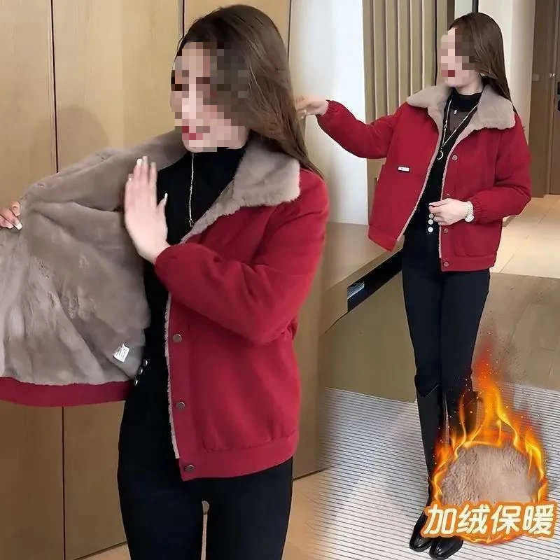 小个子女装时尚洋气减龄加绒保暖外套妈妈款宽松显瘦遮肚秋冬新款