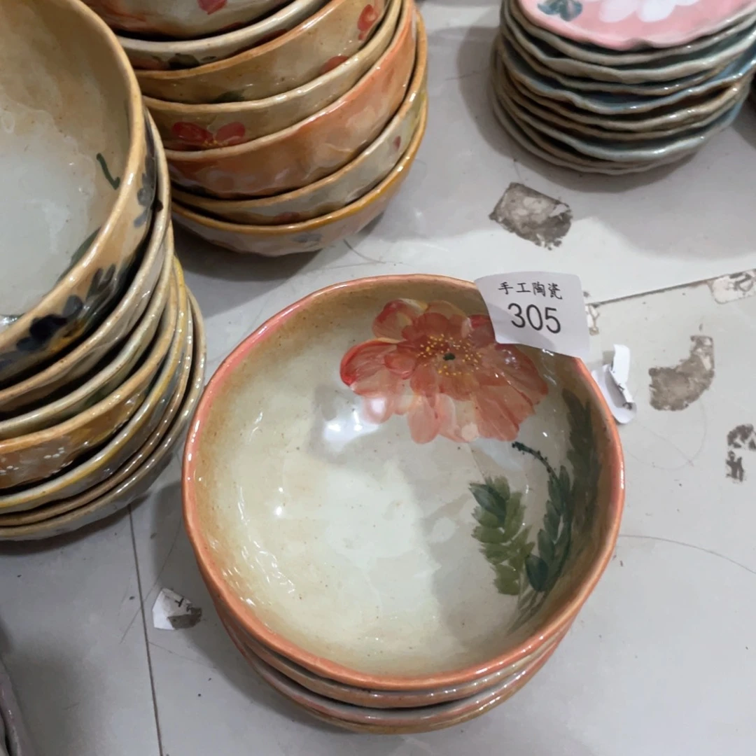 嗯*景德镇手工陶瓷碗4个305