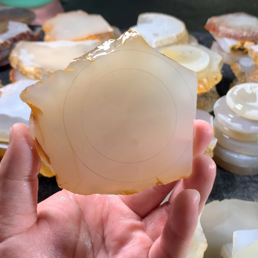 定制玛瑙牛****唐定制玛瑙