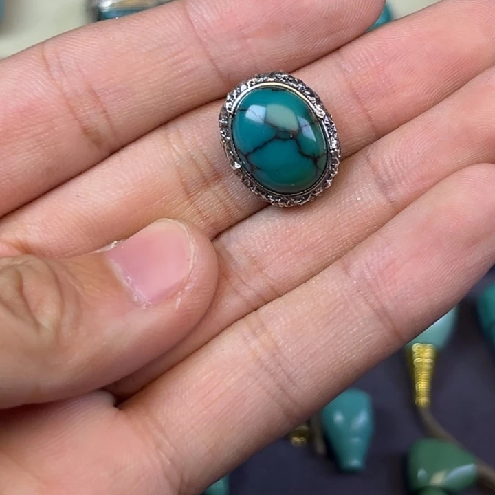 绿松石未镶嵌绿松石