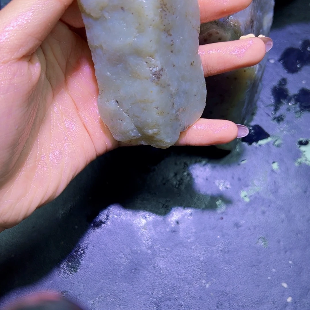 和田玉（糖玉）未镶嵌珠宝半成品