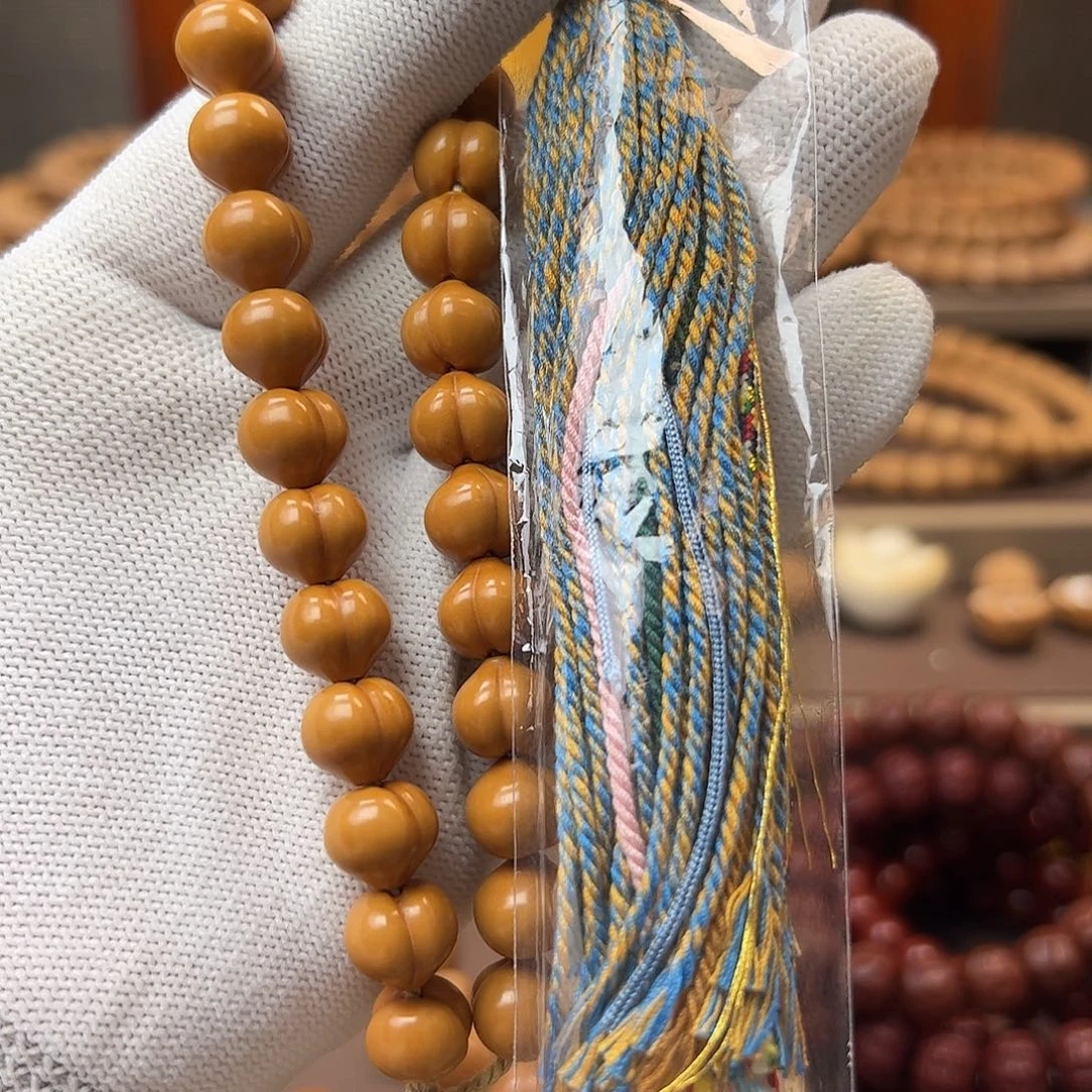 猴头核桃吊坠精货手工小屁桃