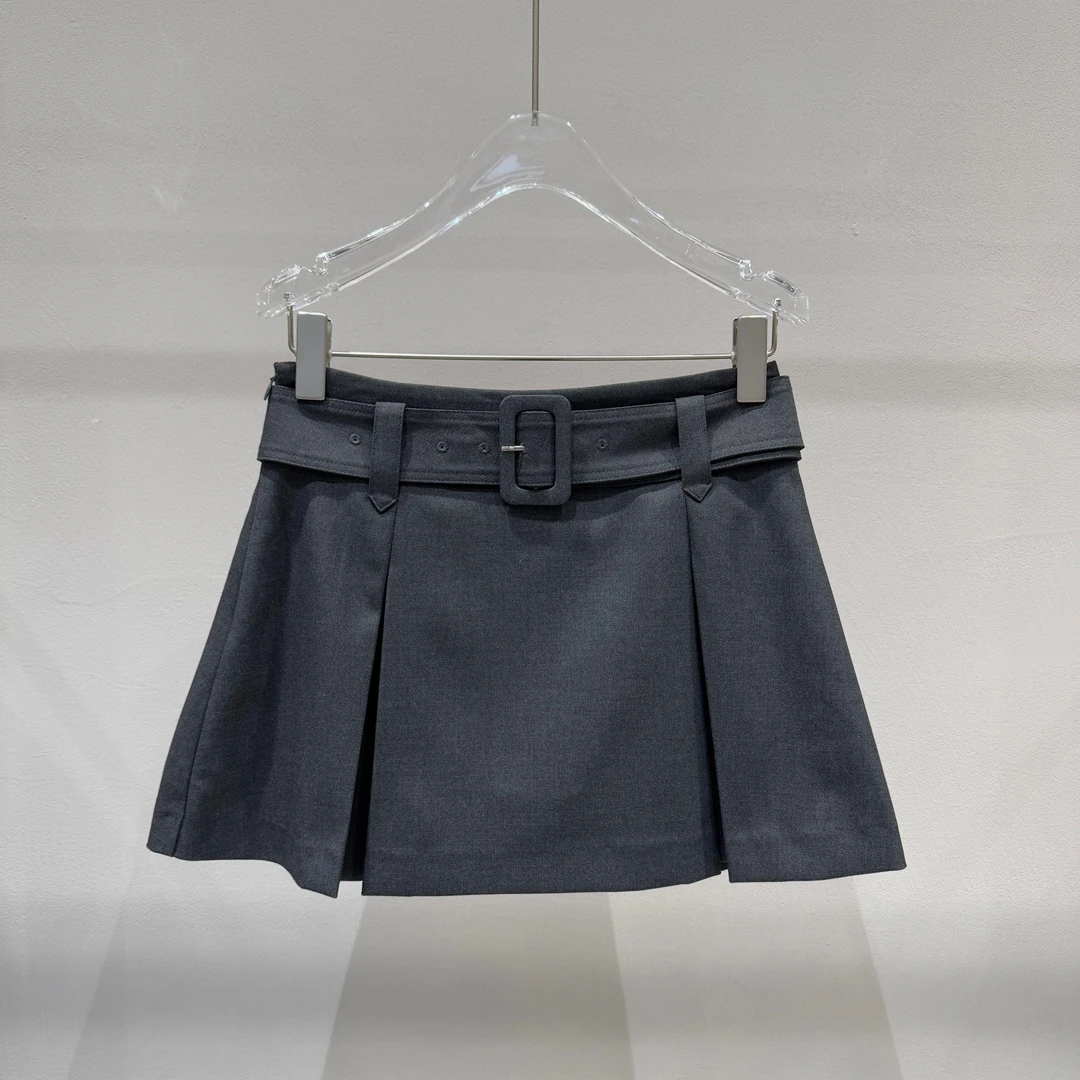 艾家2025春新款气质百搭时尚显瘦A字高腰褶皱设计感半身裙3503