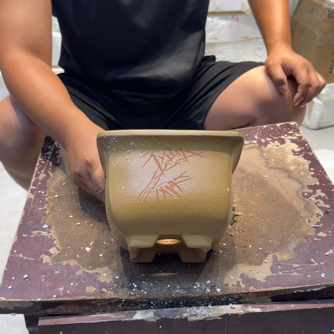 紫砂花盆瑕疵和瑕疵