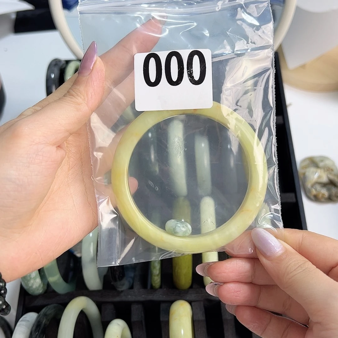 蛇纹石玉手镯未镶嵌梦**妖