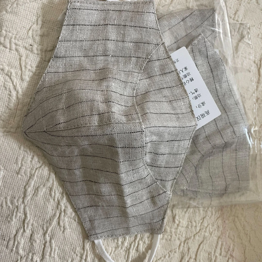 100纯汉麻  雨露麻口罩   防尘，防寒  （图案颜色随机）