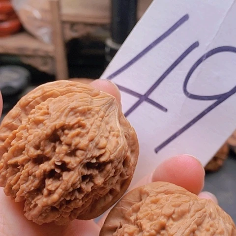 吊坠桃核43头货137核桃50克