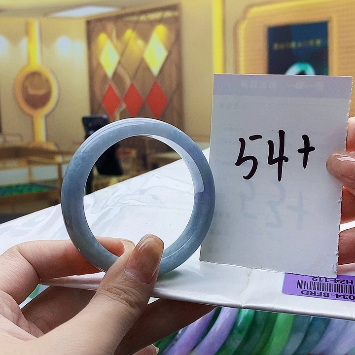 翡翠未镶嵌手镯000……