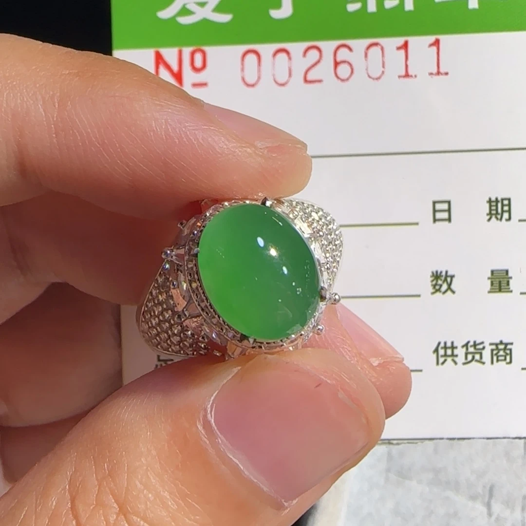 未镶嵌戒指翡翠悬*、