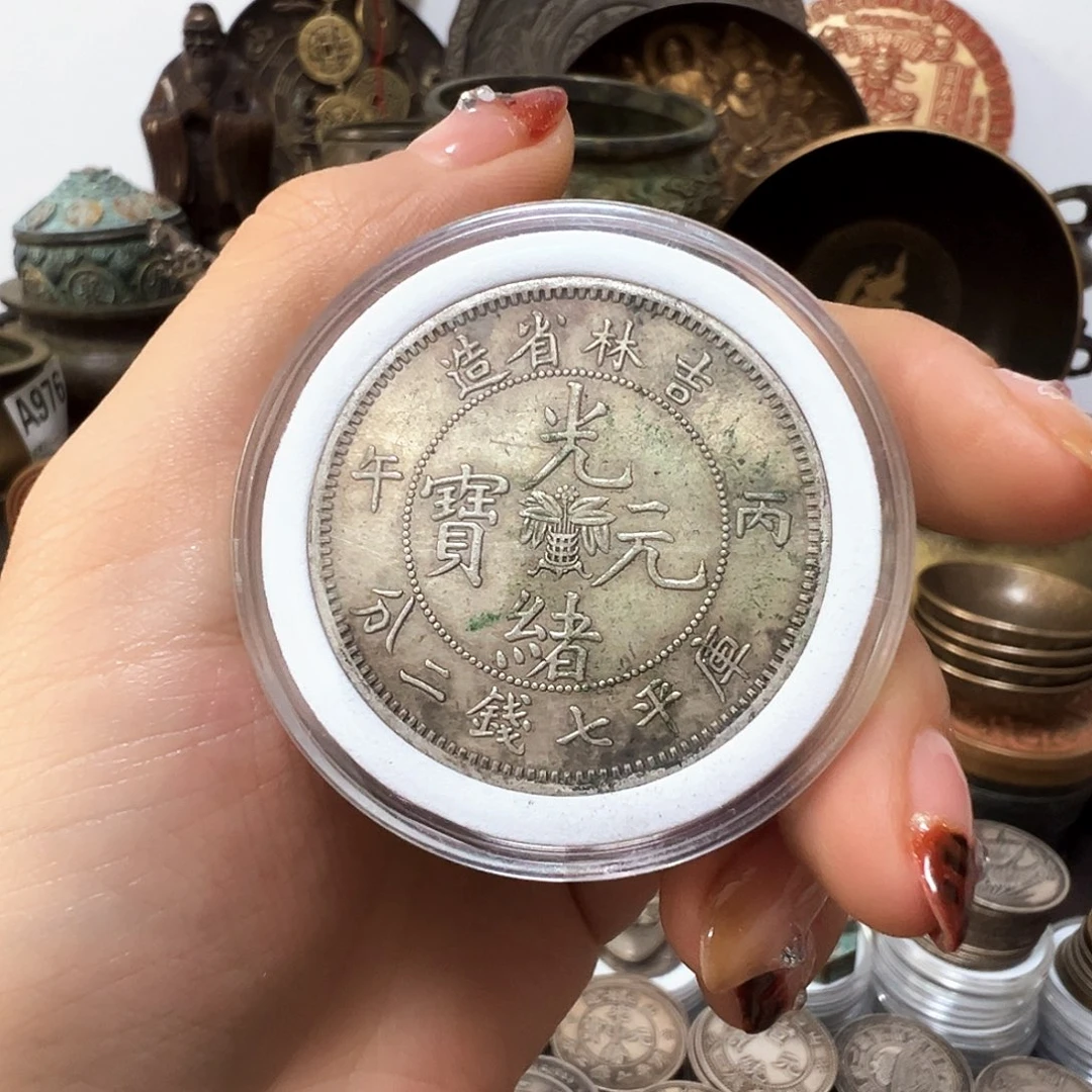 金属复古风格摆件