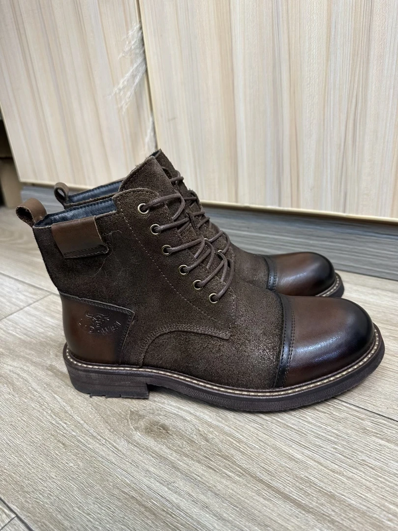 2025新款男鞋真皮