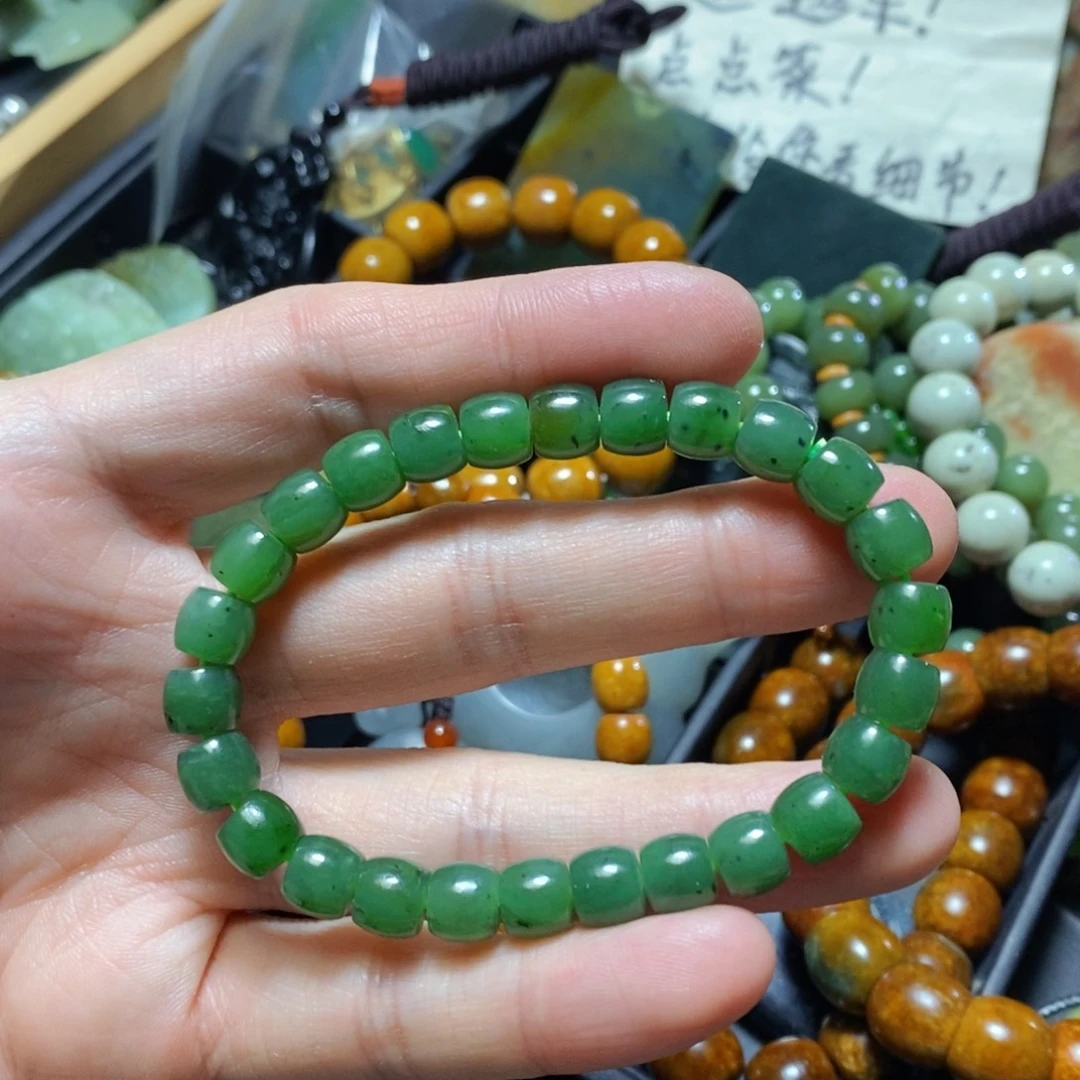 和田玉（碧玉）未镶嵌颈饰