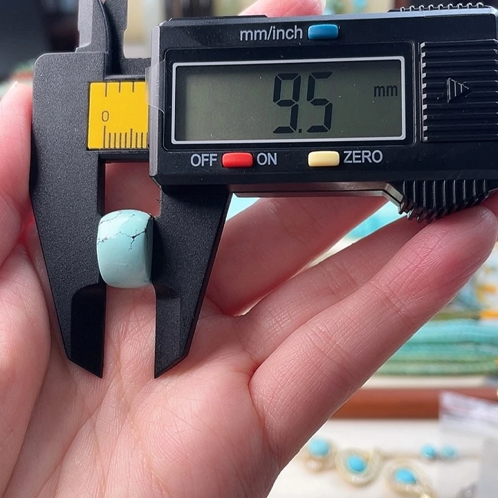 绿松石未镶嵌桶珠配饰