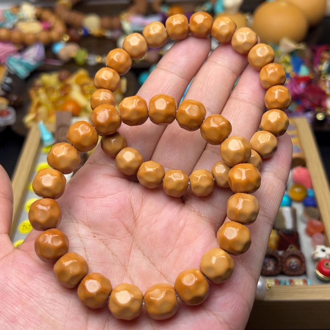 吊坠猴头核桃发一条