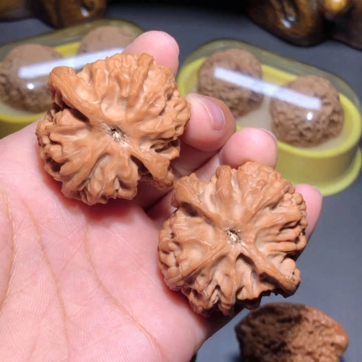 文玩核桃把件e***n41.5苹果园