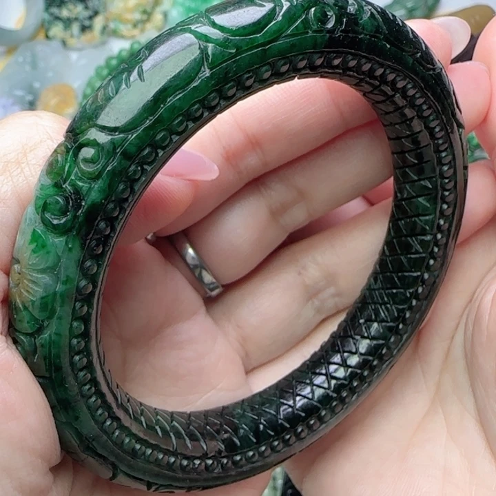 翡翠未镶嵌手镯天然A货43
