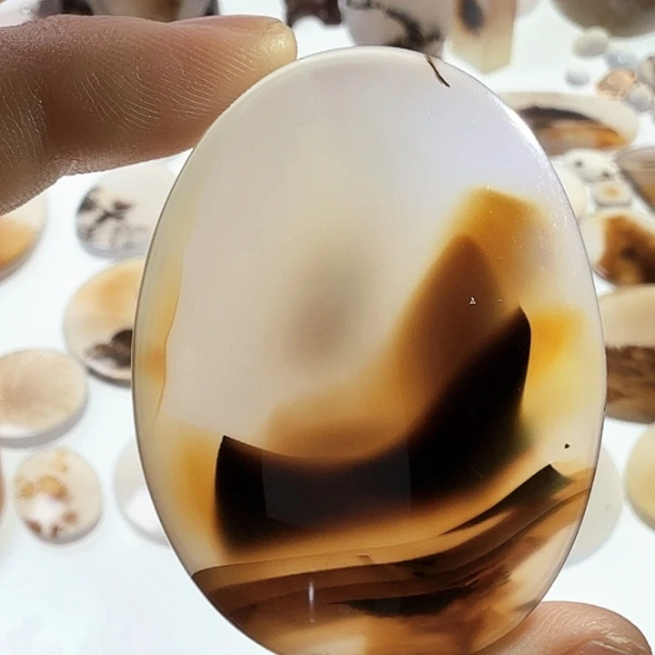 未镶嵌玛瑙/玉髓珠宝半成品
