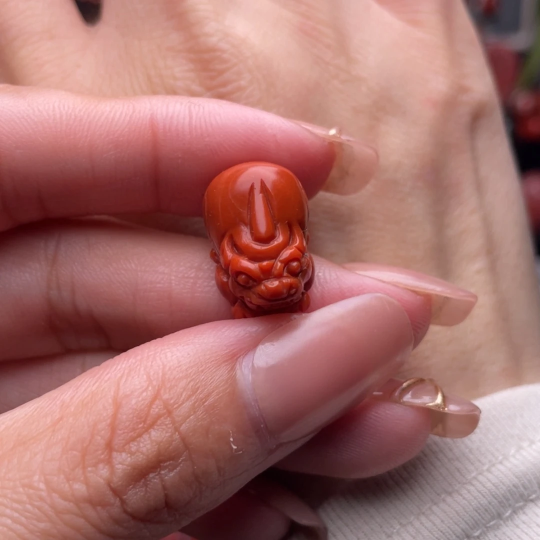【闪购商品】南红玛瑙通孔貔貅未镶嵌时**央