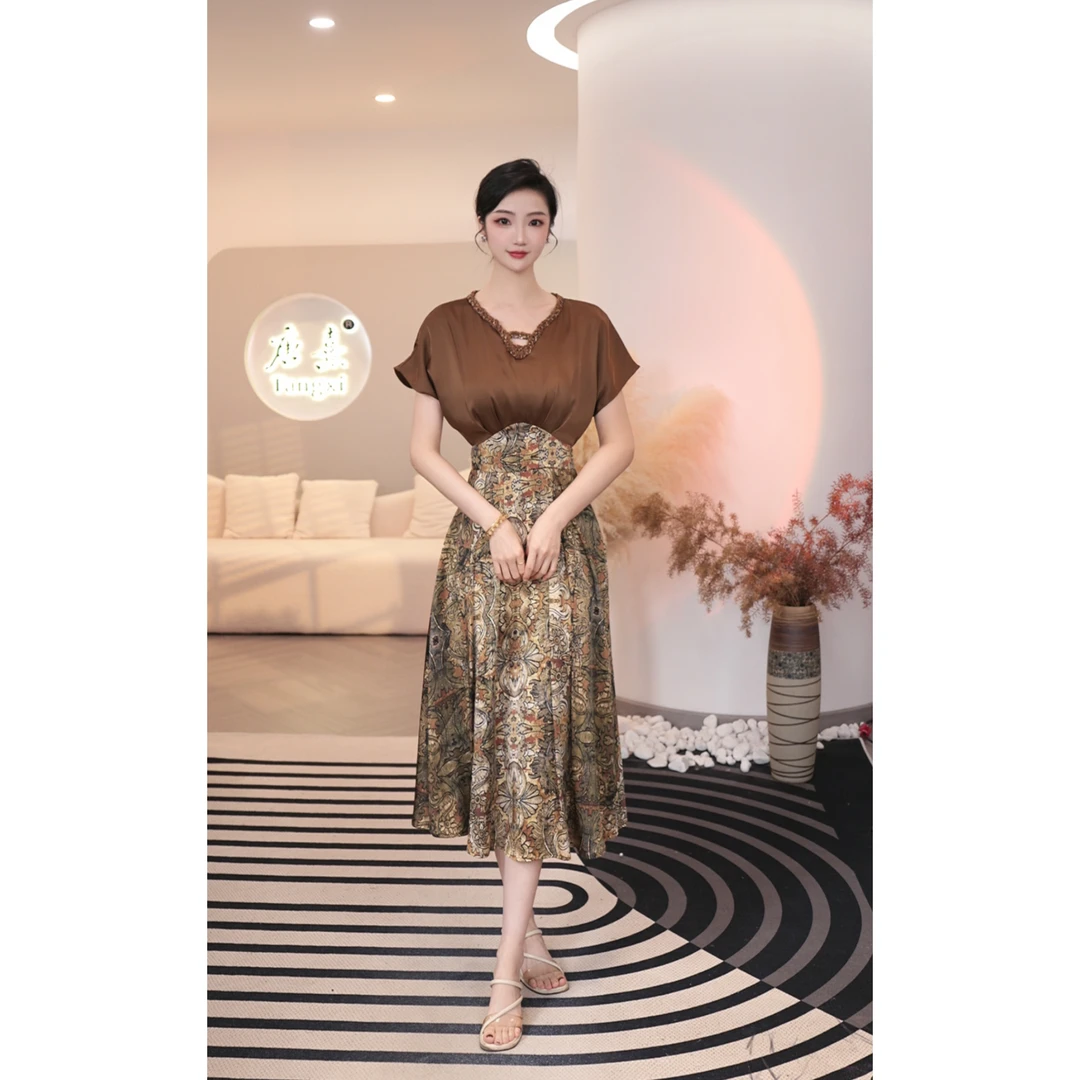 2025夏新款【QQ-1078】轻奢优雅连衣裙显瘦收腰气质女神范宴会战袍