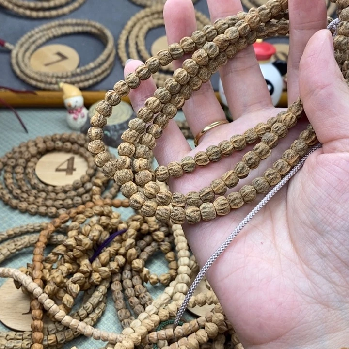 柏香籽/百香籽手串T****s