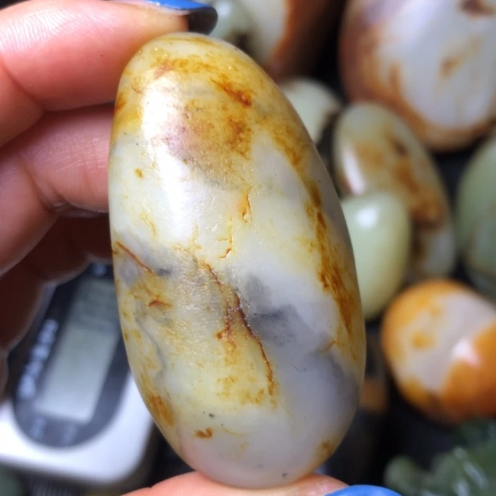 和田玉未镶嵌珠宝奇石