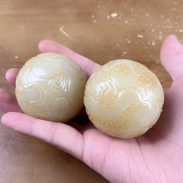 和田玉未镶嵌挂件文