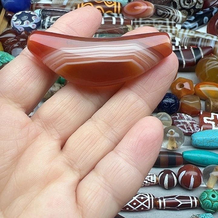 玛瑙/玉髓合金颈饰
