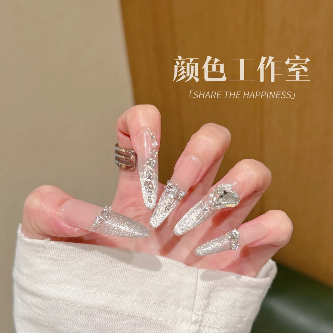 【冰川猫眼】渐变微笑碎钻银碎细闪气质美甲高级感贴片手工穿戴甲