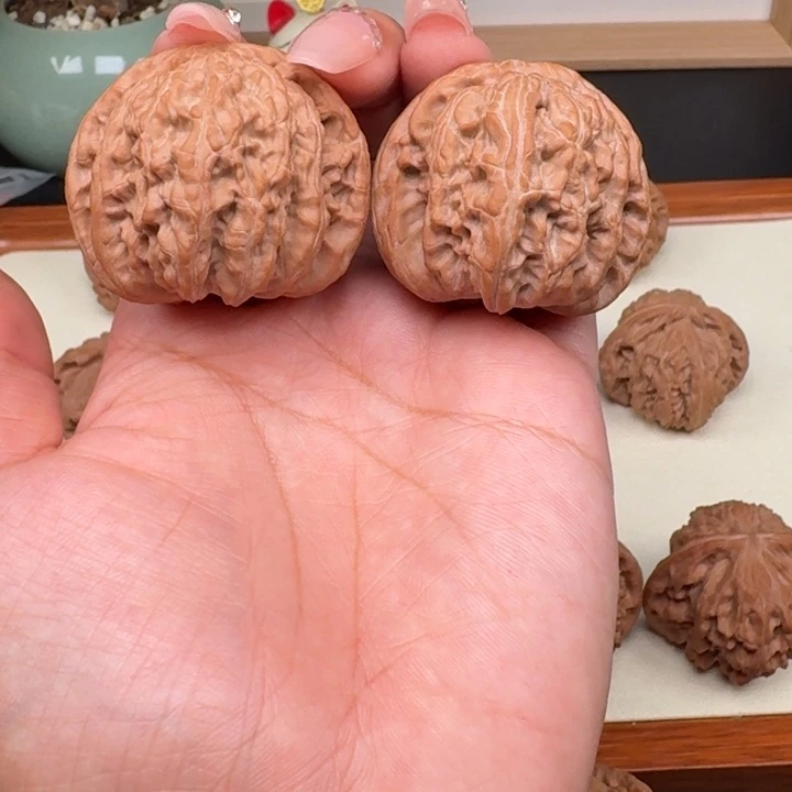 把件文玩核桃刺***暄全品白狮子41