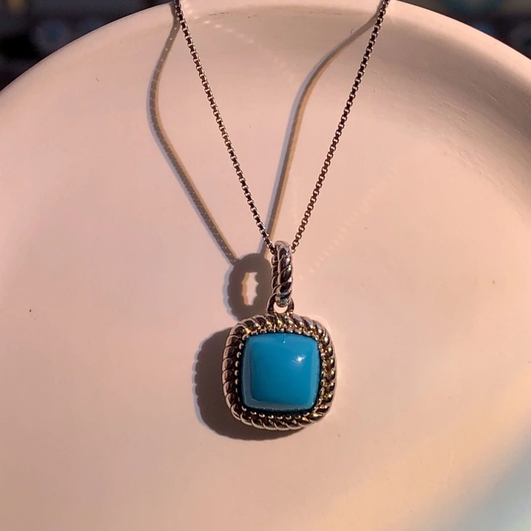 未镶嵌绿松石吊坠