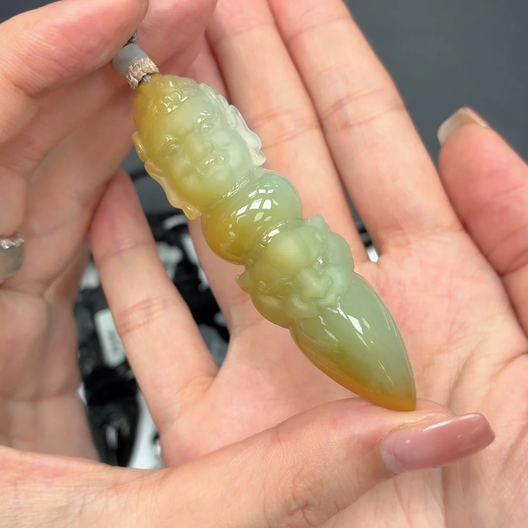 D***赵翡翠未镶嵌颈饰缅甸天然Ａ货翡翠