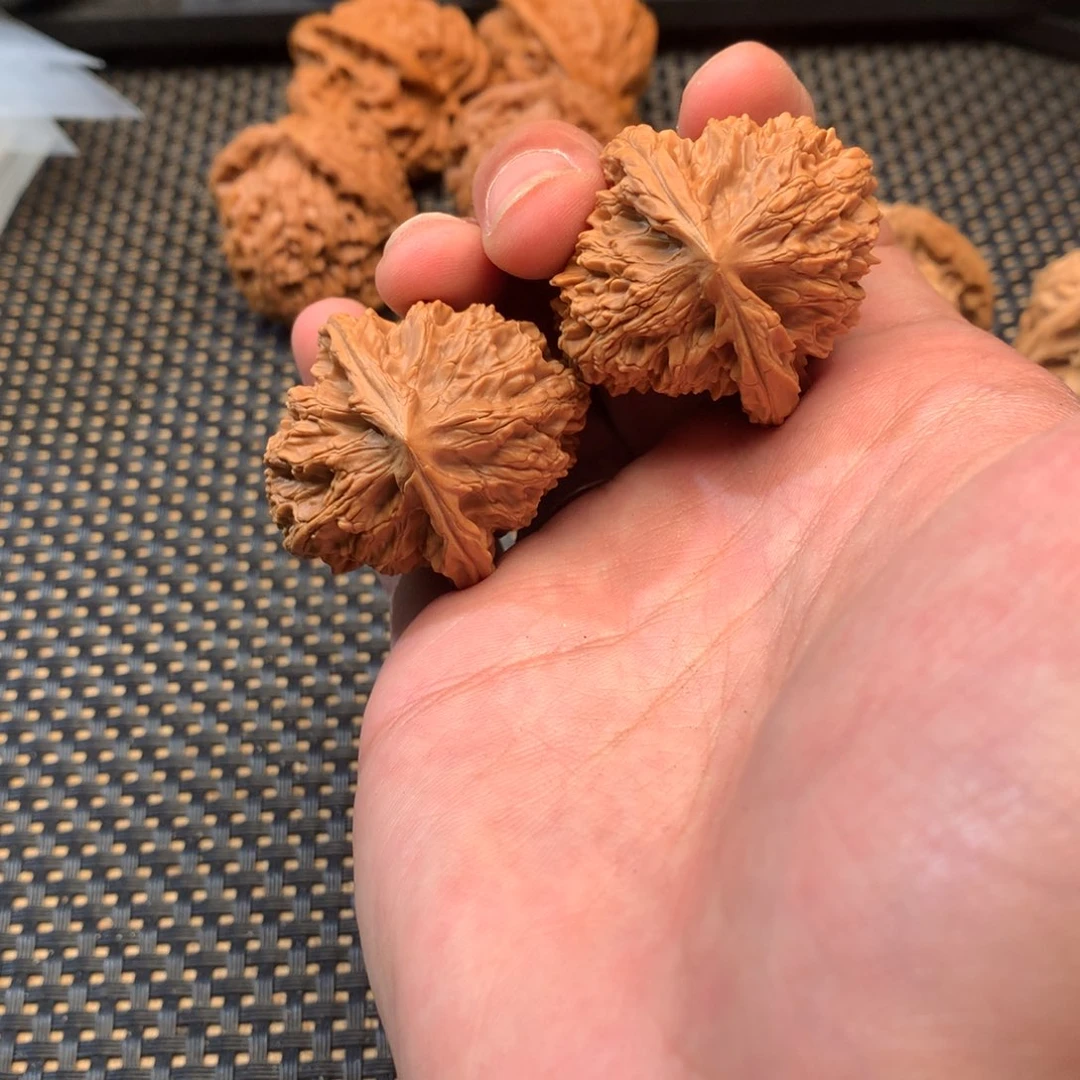 文玩核桃把件马老四36