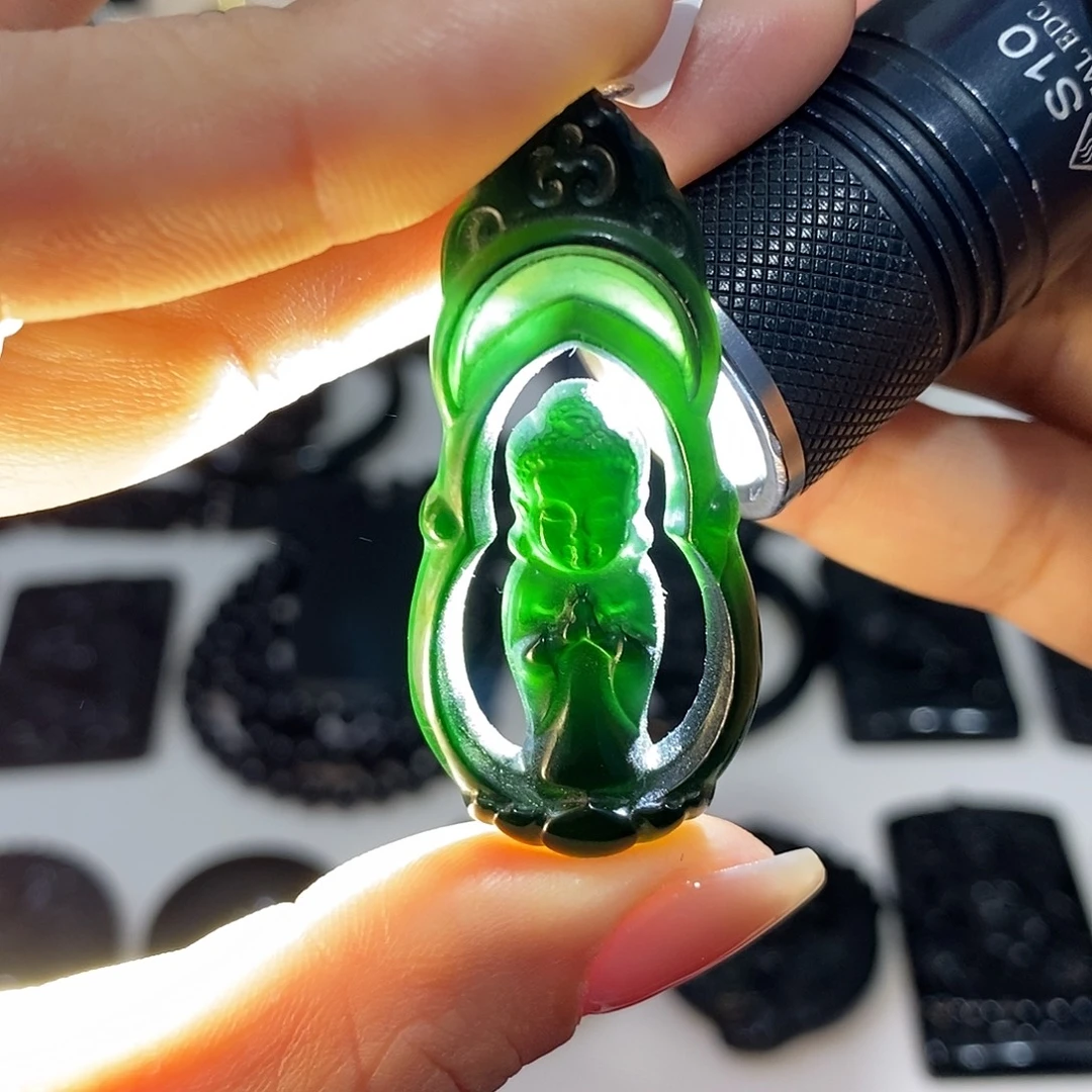 岫玉未镶嵌天然岫玉蛇纹石玉颈饰