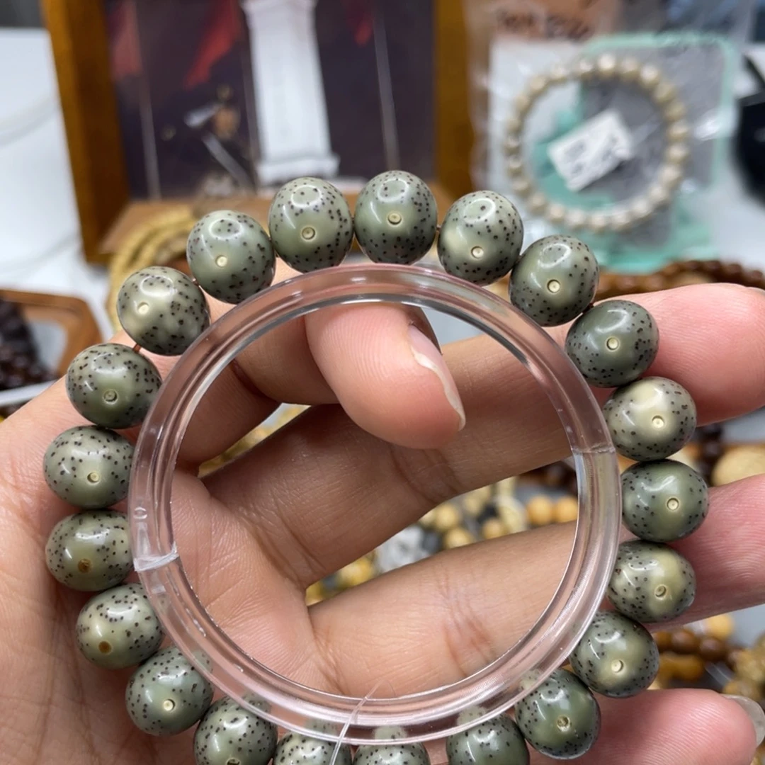 手串星月菩提12*10苹果圆石玉料正月大眼