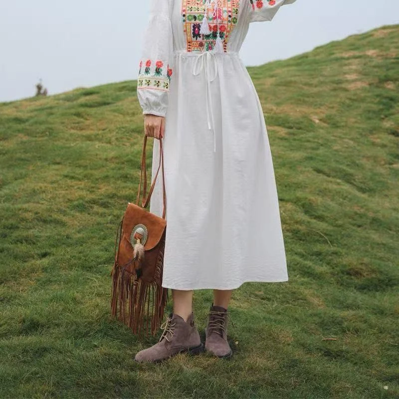 杨杨 个性民族风流苏斜挎包包J3403