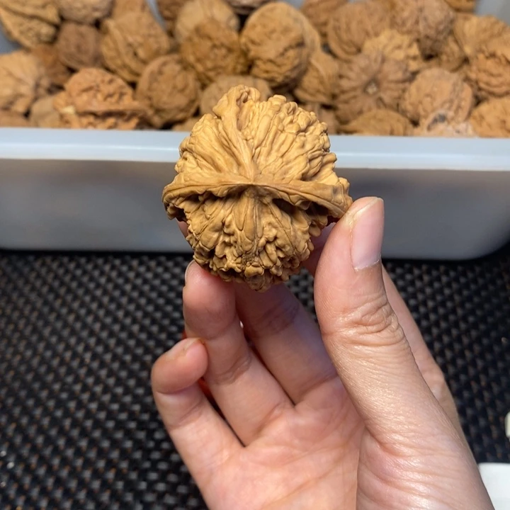 飞***觉吊坠文玩核桃文玩核桃异形单只
