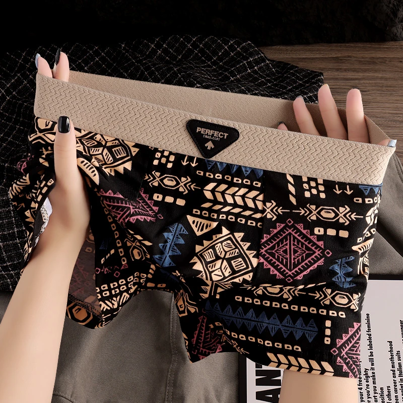 男士新款美式复古几何风四角裤男士潮流透气亲肤舒适四角平角内裤