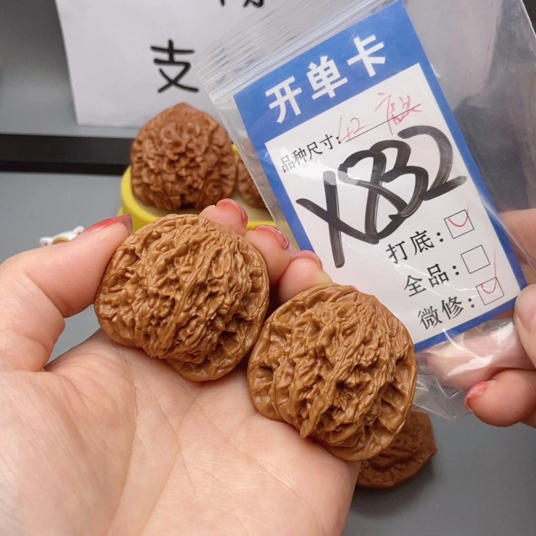 桃核吊坠核桃虎头