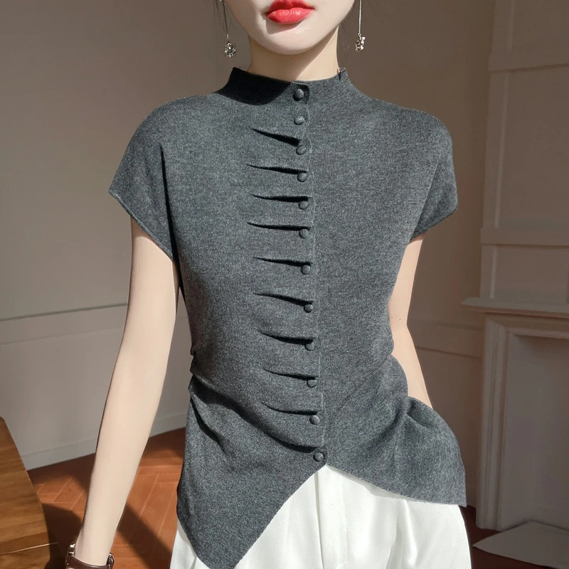 正品哥弟新款2025夏季法式轻奢单排扣褶皱半高领显瘦针织短袖女薄